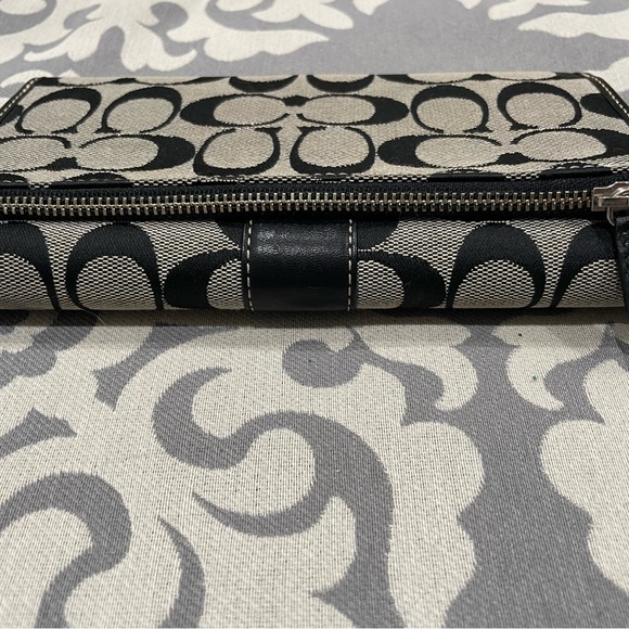 Coach wallet - Picture 3 of 5
